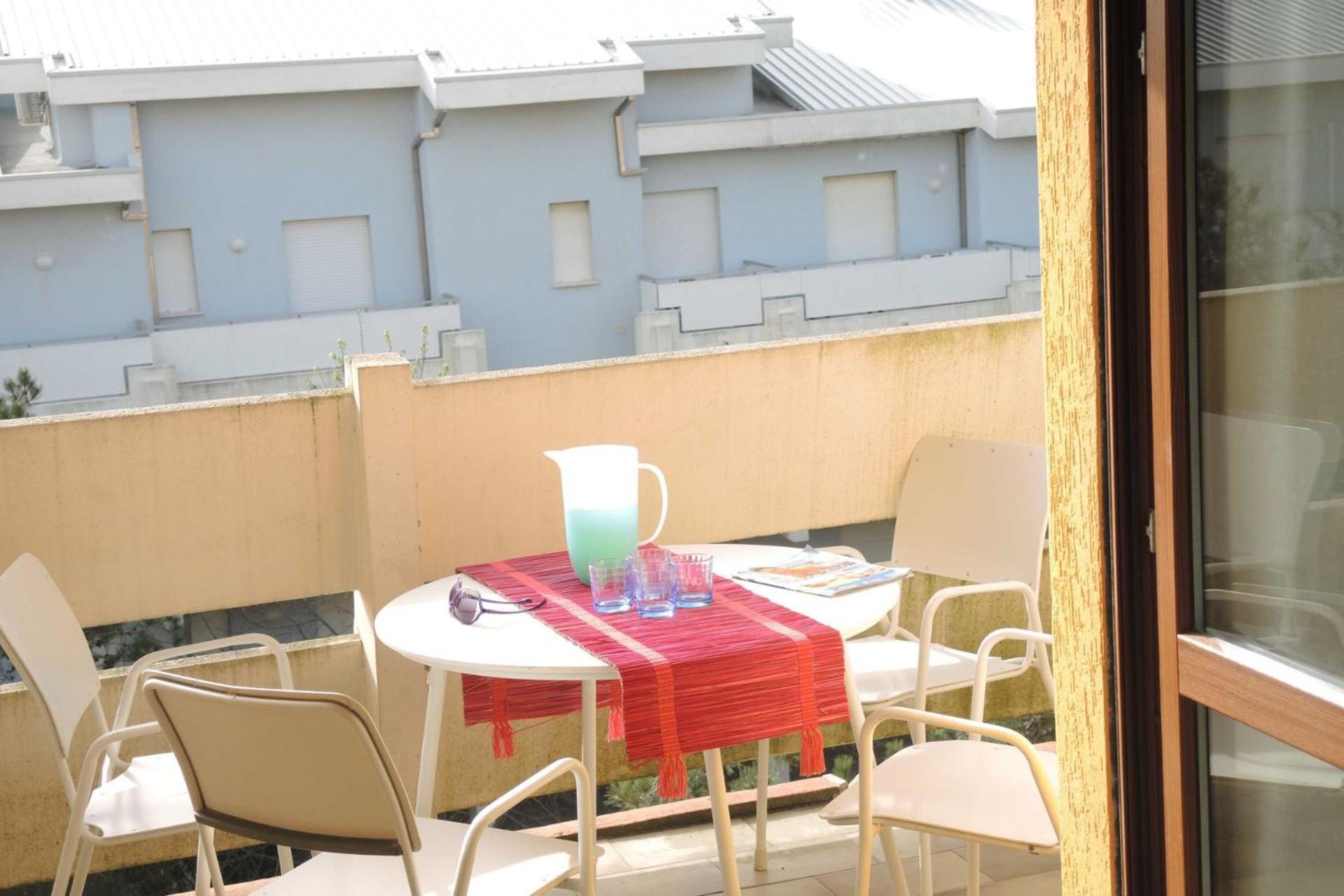Condominio Carina Sud Bibione Buitenkant foto